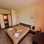 Golden Maria Yalta Complex * Aranyhomok
