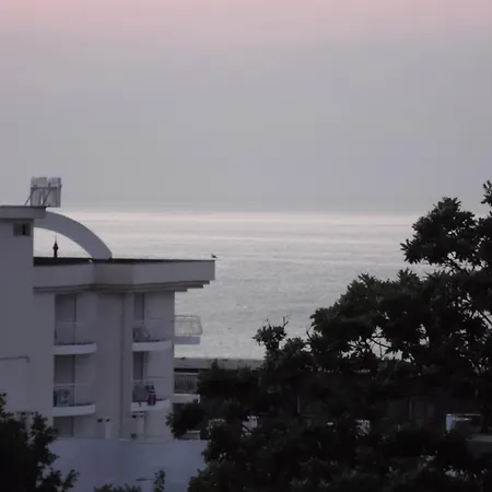 Golden Maria Yalta Complex