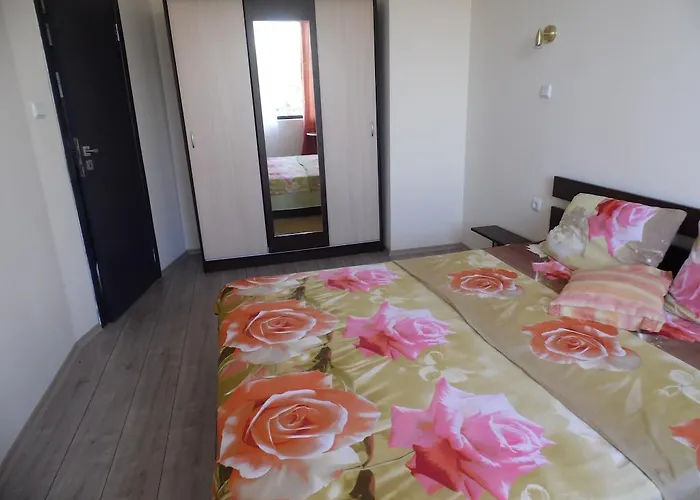 Golden Maria Yalta Complex Apartment *